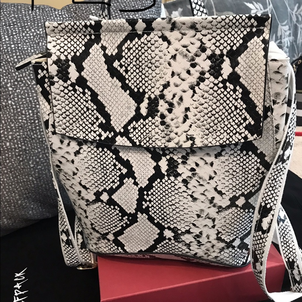 White snake pattern Back pack